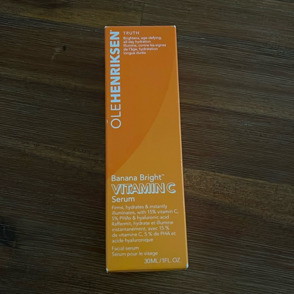 Olehenriksen BANANA BRIGHT VITAMIN C SERUM